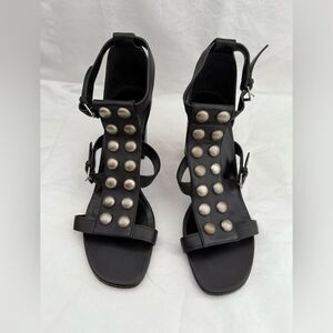 Black leather studded heel size 38 1/2